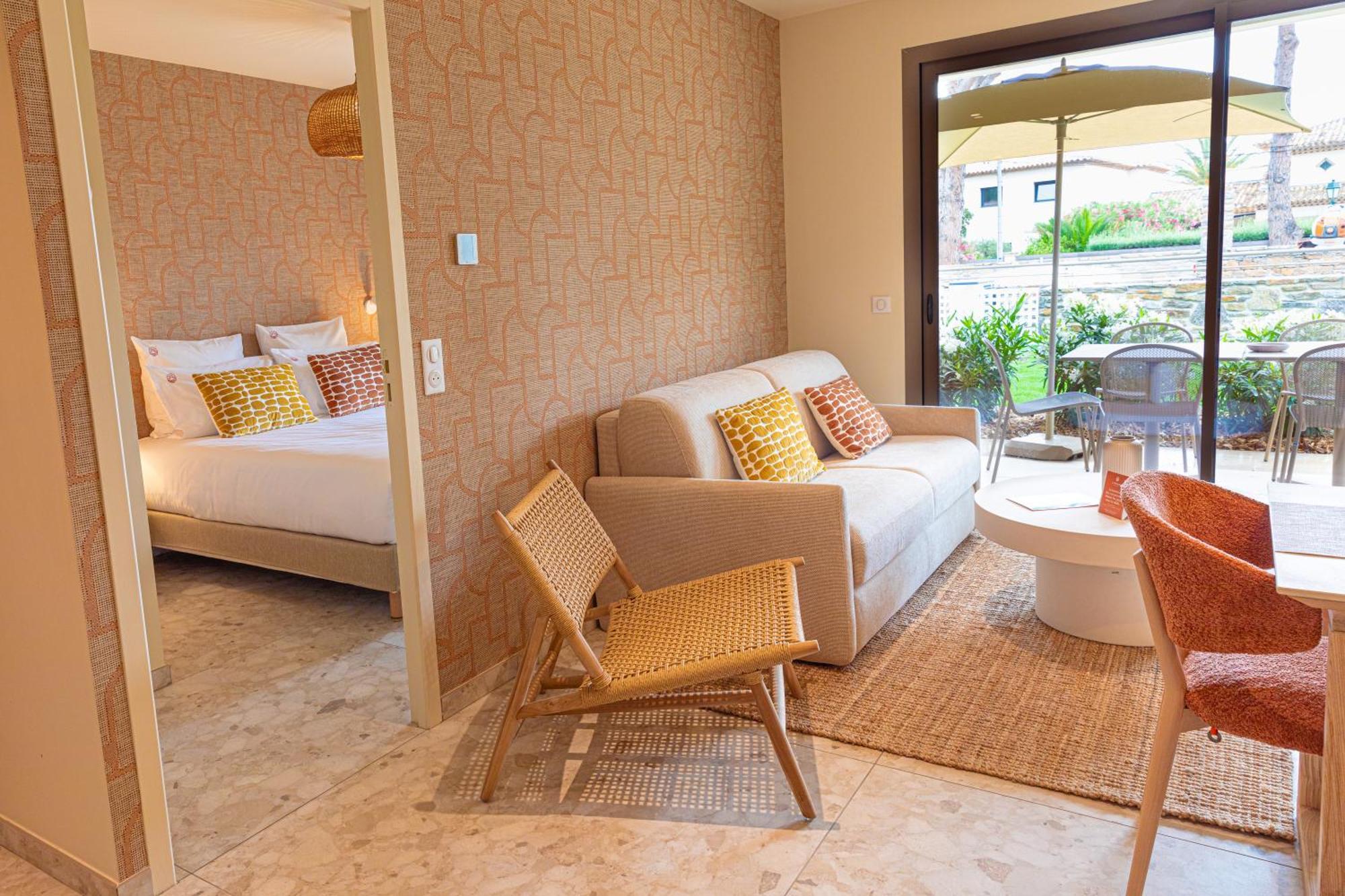 La Menado Hotel